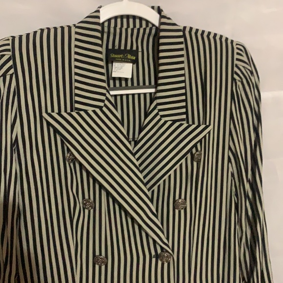 Stuart Alan Black w/Sage Jacket & Sage Pleated Skirt, Size 8 MAKE AN OFFER!!! - Picture 3 of 11